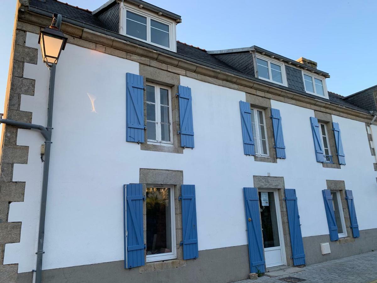 Jolie Maison Au Port De L'Ile Tudy Екстериор снимка